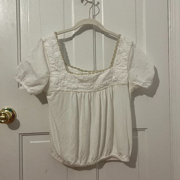 Embroidered Anglaise Square Neck Blouse - Picture 3 of 8
